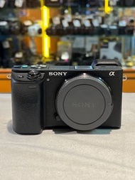 Sony A6400 對焦快狠準 拍片好用 低光環境表現唔錯 有180度反mon 拍到4k 拍S-log 2 S-log 3