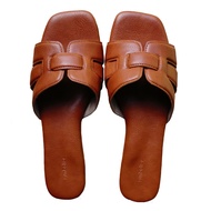 Symbolize Amanda Sandals Flats - Brown