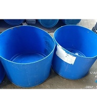 100 liter plastic drum. 200l water container pieces.