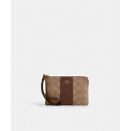 Coach CW854 Corner Zip Wristlet In Signature Canvas With Stripe (IMXHE) กระเป๋าคล้องมือผู้หญิง สี Im