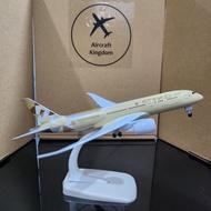 Etihad B787 Aircraft Model A6-BLA Registration