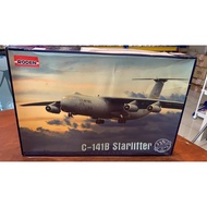 RODEN 65-0257 Lockheed C-141B Starlifter 1/144