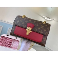 M41732 Traditionally Captured Inspiration From Your Own Rich and Distance, with Monogram Canvas and 