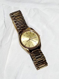 瑞士原裝雪鐵納CERTINA防水石英錶，錶帶殼皆屬不鏽鋼材質，水晶鏡面，已絕版彈性錶帶，僅此一只，值得收藏！