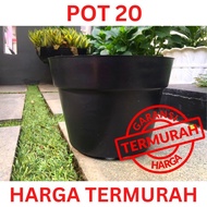 Pot bunga/pot plastik hitam 20