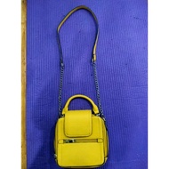 Dusto Yellow sling Bag Coded very nice matibay stand alone ☺️☺️☺️☺️☺️☺️☺️☺️☺️☺️☺️☺️☺️☺️☺️☺️☺️☺️☺️