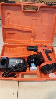 Mesin Bor Baterai Maktec MT 065 SK 2
