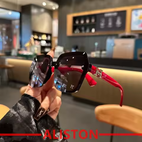 Polygon High Quality Sun Glasses Women New 2025 Fashion UV400 Anti UV400 Driving Vintage Girls Sungl