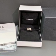 Chanel香奈兒N5系列5號玫瑰金鑲鑽戒指50號，主鑽0.25ct，F色，vvs2，超級無敵洋氣款 中間大顆鑽設計 2024年購入