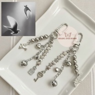 GANTUNGAN Hindia Keychain Doves | Hindia Everything U Are Album Keychain | Hindia All Songs of Love 