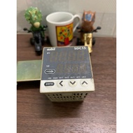 Azbil temperature controller SDC15 C15TC0LA0300