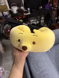 名創優品（MINISO）迪士尼小熊維尼系列的記憶棉U型護頸枕