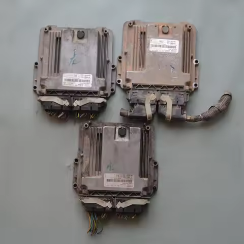 Second Hand Car Dismantling Parts Escape Focus Engine Computer Board Mondeo Taurus ECU Control Unit 