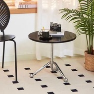全城熱賣 - 圓形小型茶几 金屬風格桌腿 現代簡約風小圓桌 咖啡廳創意桌具 極簡風格創意茶几