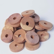 10Pcs/Set Cedar Block Fresh Odour Deterrent Insect Wardrobe Health Natural Clothes Camphor Insect Re