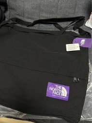 全新現貨不用等 日本 the north face purple label 刺繡logo 斜跨包