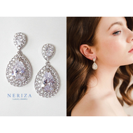 Neriza Jewelry / ต่างหูระย้าเพชรสังเคราะห์ประกายเทียบเท่าเพชรแท้ NE020