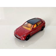 Tomica 2021 Aston Martin DBX (1:64)