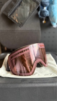 Dragon NFXs Echo Transition Light Rose 雪鏡