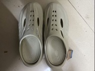 hoka one one M8碼 拖鞋 全新未著