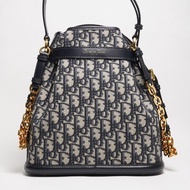 DIOR 藍色緹花布CEST DIOR 金釦二用水桶包 中號