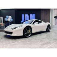 Ready Stock Immediate Shipment Hot Wheels Alloy 1: 18 Ferrari 458ITALIA Alonzo Fine Version Pearl Wh