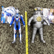 Bandai 9.5inch ULTRA BIG SOFUBI ULTRAMAN Zeth Z & Sevenger Storage Team
