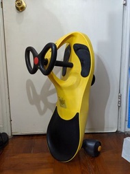 兒童四輪扭扭車