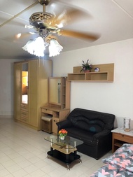 Pangsapuri 32 m² dengan 1 bilik tidur dan 1 bilik mandi peribadi di Pakkred (Home pop C5)