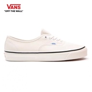 VANS AUTHENTIC 44 DX (ANAHEIM FACTORY) CLASSIC WHITE รองเท้า ผ้าใบ VANS ชาย หญิง