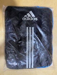 原裝全新: Adidas 保護套 可放Apple iPad / Samsung 平板電腦