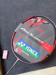 Yonex ARC 11 Pro 羽毛球拍 4UG5