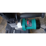 ◱ ✢ ◈ MAKITA CHIPPING GUN WITH CASE