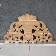 Crown wood carving 70x40