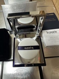 La Prairie Skin Caviar 粉餅