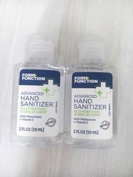 Hand sanitizer 酒精護膚搓手液 含Moisturizers+Vitamin E 能消滅99.9%細菌