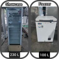 1 paket Showcase 230 L + Freezer 100 L bekas