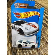 Hot Wheels 09 Corvette ZR1