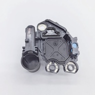 Voltage Regulator for Golf, Sagitar   , Faurecia  A4 B8 A5 A6 A7 Q5 Generator Regulator
