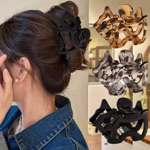 8.5cm Sweet Hair Claws Crabs Hair Clips Cute Dog for Girls Women Hairpin Hair Accessories Ornament N
