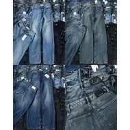 Stradivarius D92 Jeans Small Cylindrical Shape There Are Many Colors.