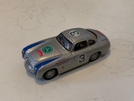 Non Tomica Mercedes Benz 300SL