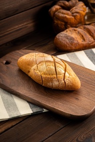 Islandoffer島嶼製作 黑胡桃木鵝卵形砧板 33*20