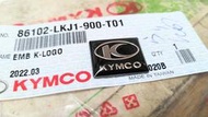 KYMCO 公司貨，86102-LKJ1 K-logo 車身標誌：超五 G5-125/150 G6E車手把手上蓋車殼貼紙