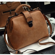 FB2 2022 new solid color retro female bag handbag Boston bag Messenger bag Ladies shoulder bag Docto