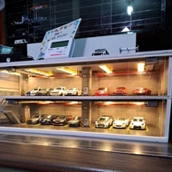 Skla 1:64 car diorama