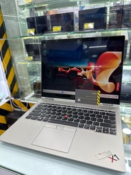Lenovo ThinkPad X1 Titanium ( i7 16GB 1TB )