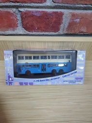 中巴104号MCW1:76 比例模型(全新）