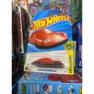 Hot Wheels 2025 Mainline Porsche 911 Carrera Clip