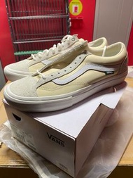 Vans style 36